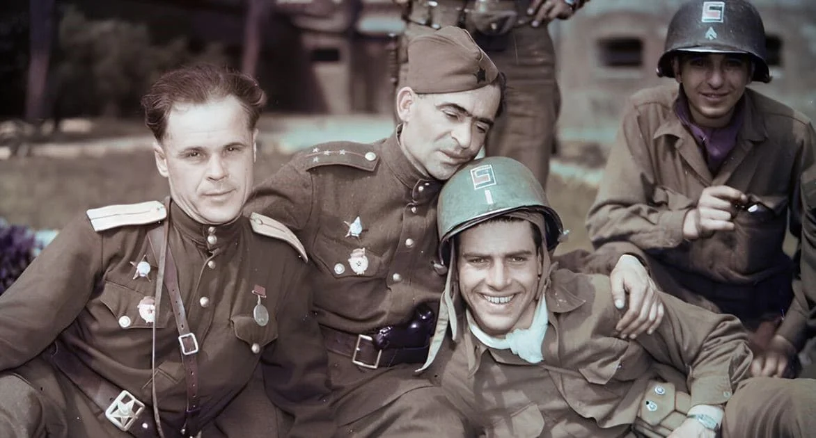 WW2 Soviet officers and soldiers with American soldiers, World War 2 Red Army uniform and US helmet