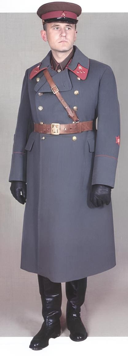 Red Army Corps Commissar infantry uniform with political insignia, 1941–1942