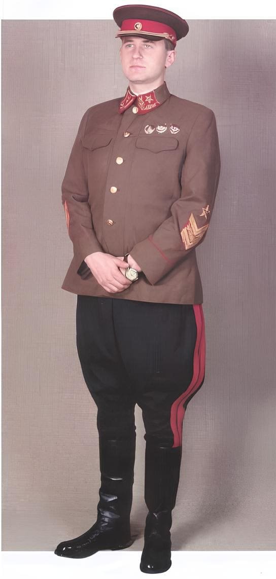 Marshal of the Soviet Union wearing everyday uniform, 1940–1943