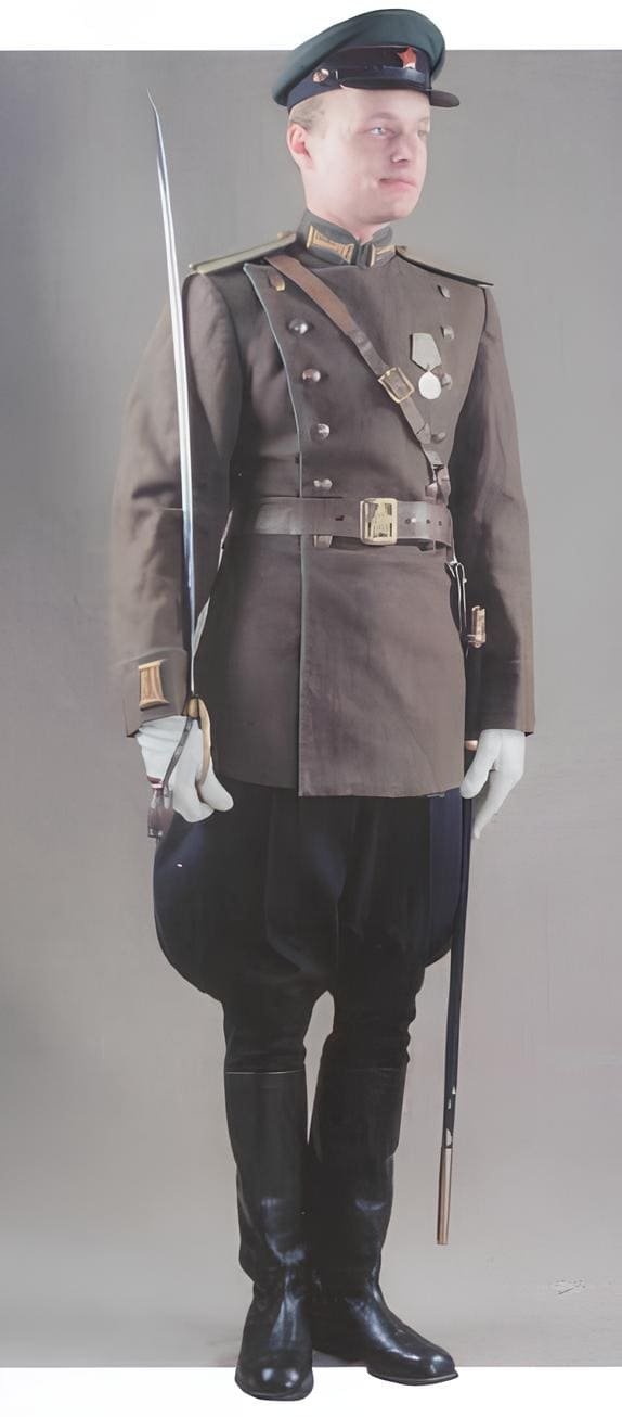 NKVD border troops lieutenant in WWII parade uniform, 1943–1945