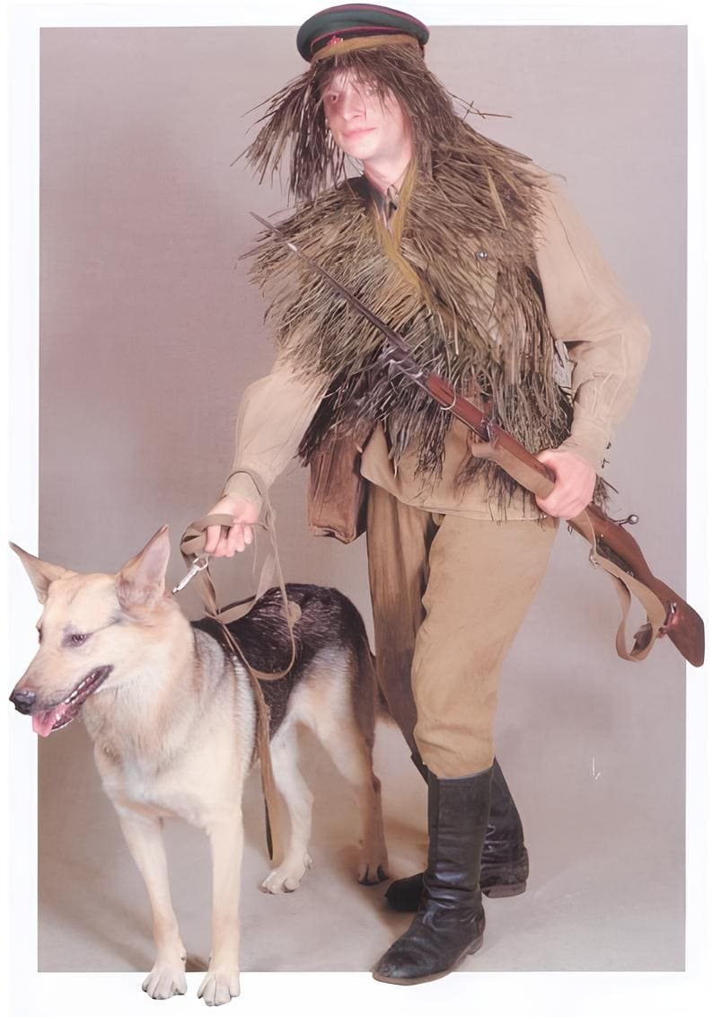 NKVD border troops soldier in uniform with service dog, 1937–1941