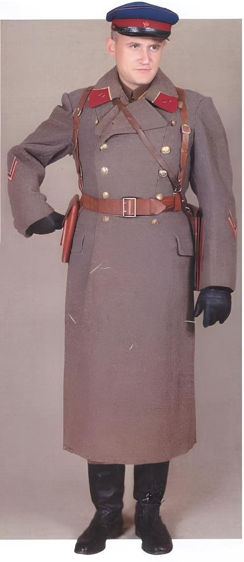 Major of NKVD internal troops wearing uniform, 1937–1943