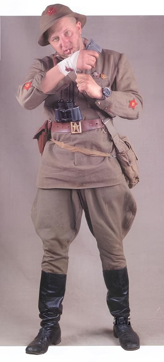 Red Army junior political commissar in summer field uniform, infantry, 1939