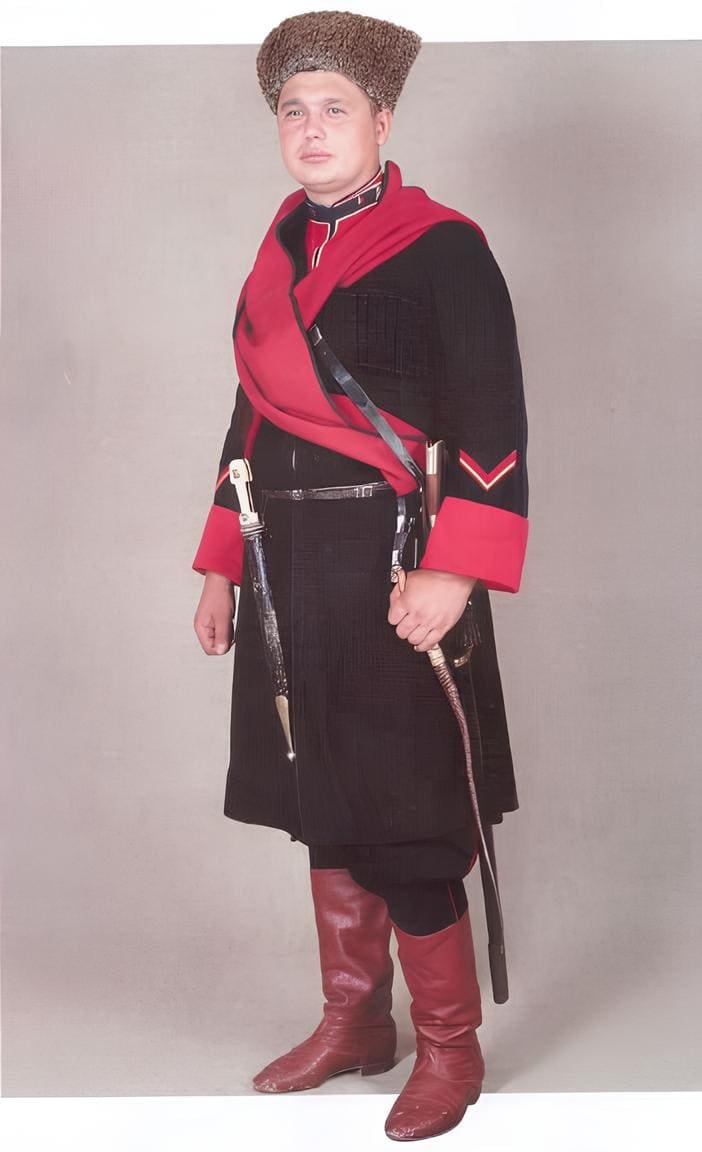 Red Army junior lieutenant in mountain cavalry parade uniform, 1936–1941