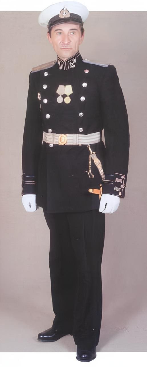 Senior lieutenant of Soviet naval aviation engineering service in parade uniform, 1945