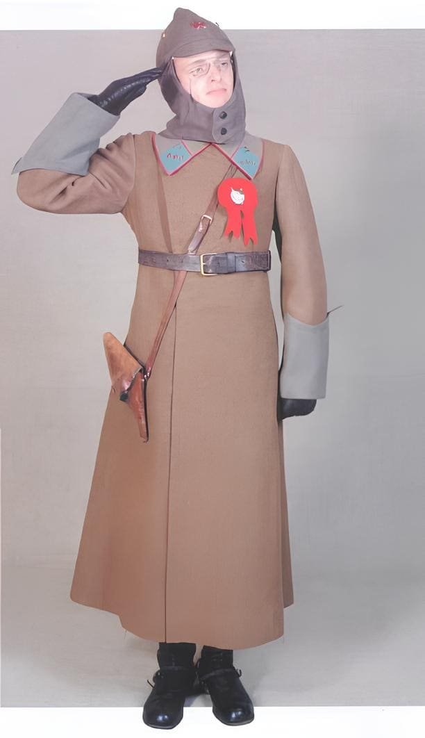 Soviet Army uniforms: military tribunal chairman wearing winter uniform, early Soviet period, 1924