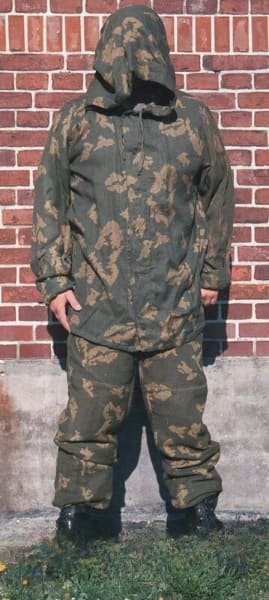 Soviet KZS mesh protective suit worn over uniform, used for camouflage during the Cold War