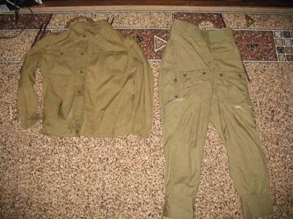 Soviet Mabuta special forces uniform consisting of jacket and trousers, Cold War era