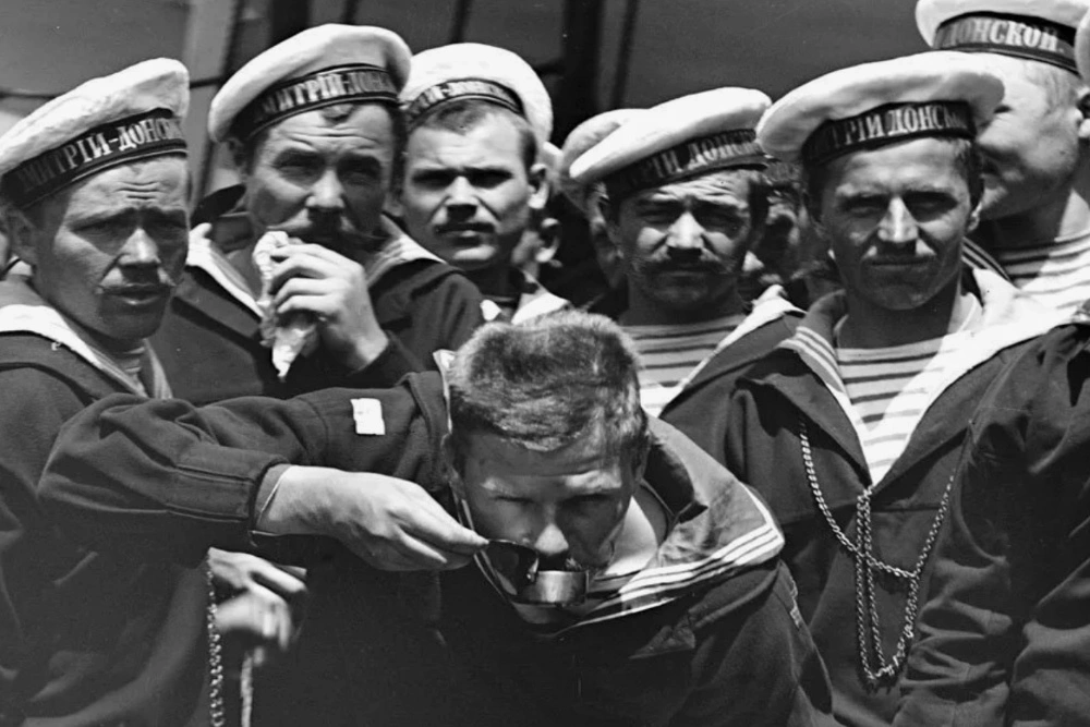 Crew of the Russian armored cruiser Dmitry Donskoy wearing telnyashka striped shirts during US naval visit in 1893