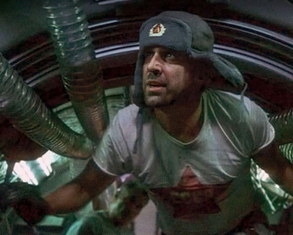 Lev Andropov, Russian cosmonaut wearing an ushanka in the movie Armageddon (1998)