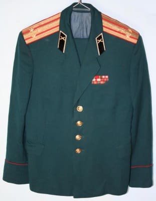 Soviet artillery lieutenant colonel parade uniform with red shoulder boards USSR
