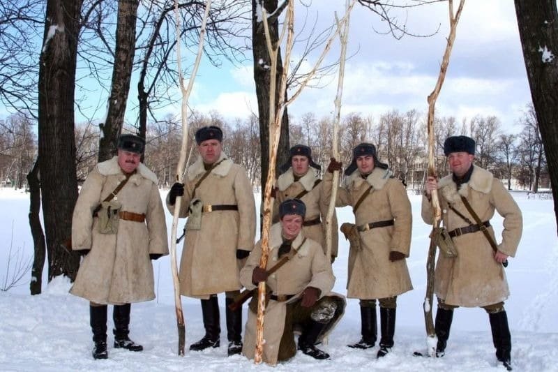Soviet officers wearing sheepskin coat tulup during winter in the Far East