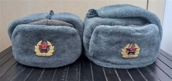 Soviet soldier ushankas from the 1970s–1980s, regular and OHR versions