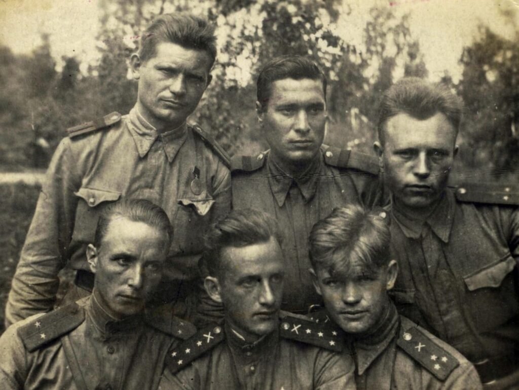 Soviet soldiers wearing early gymnastyorka uniforms with newly introduced shoulder boards, Red Army, World War II, 1943