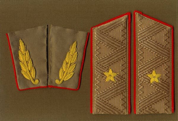 Soviet Army major general everyday tunic collar embroidery and shoulder boards USSR uniform