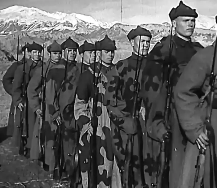 early camouflage experiments in Red Army RKKA soldiers wearing camouflage cloaks