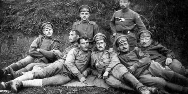 Serbian soldiers resting in uniforms with puttees during World War 1