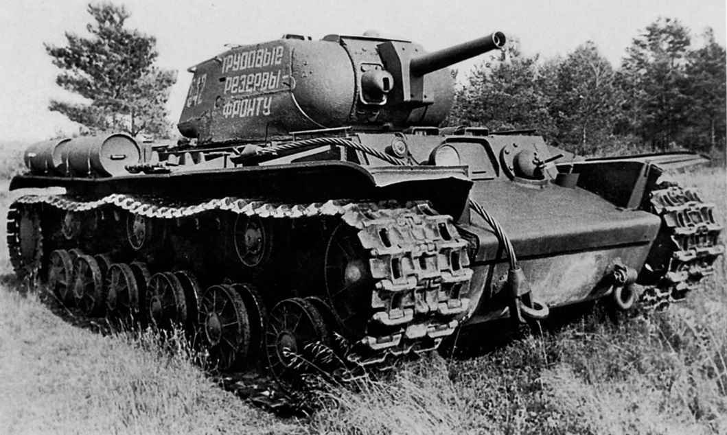 Soviet KV-8 heavy flamethrower tank with ATO-41 flamethrower
