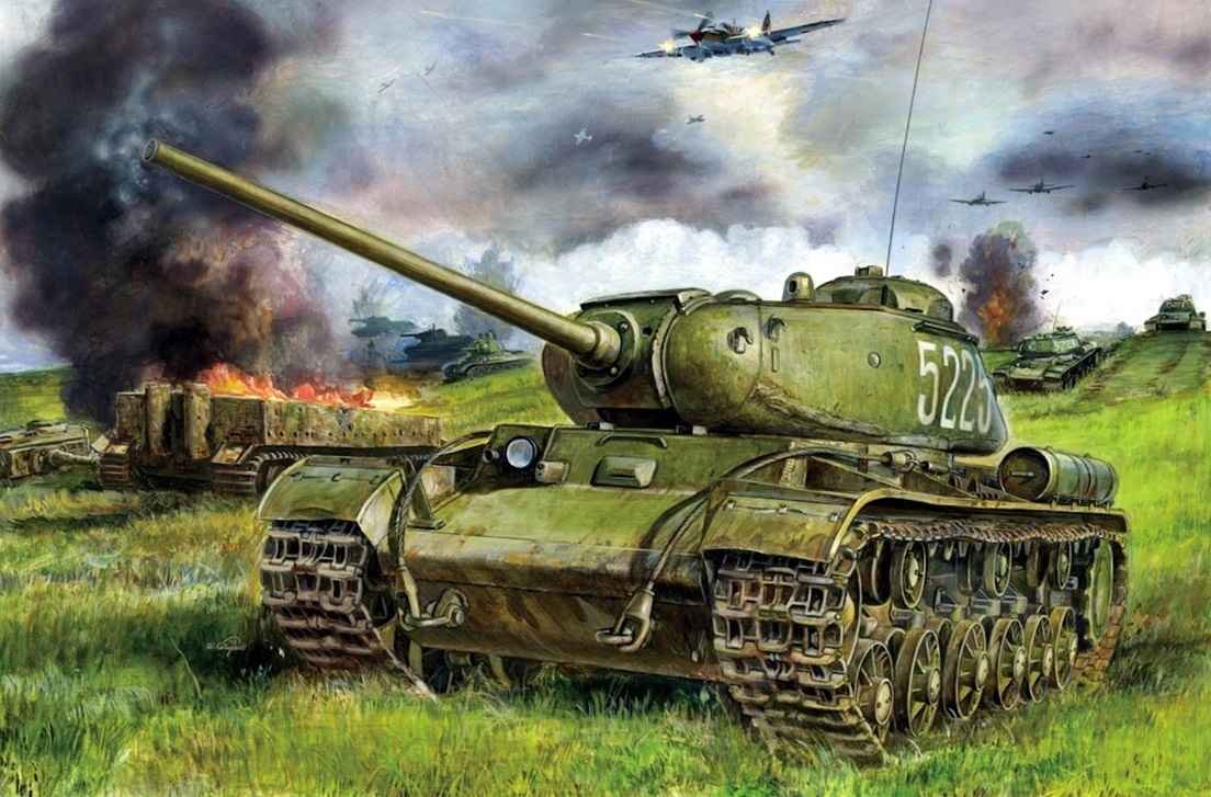 Soviet KV-85 heavy tank armed with 85 mm D-5 gun