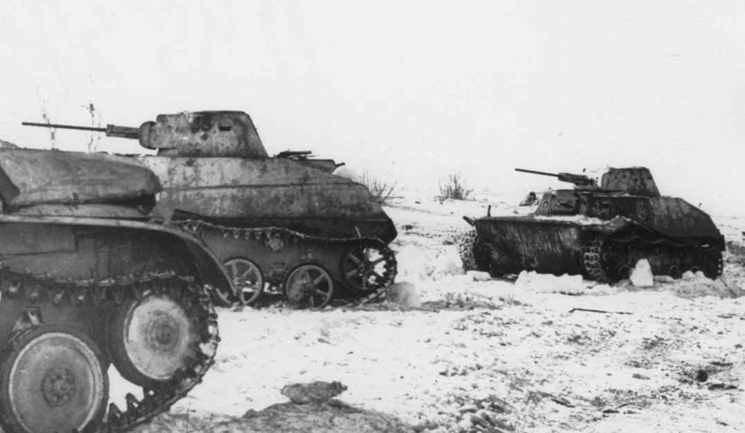 Soviet T-30 light tank developed from the T-40 in 1941