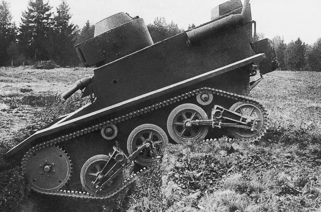 Soviet T-41 experimental amphibious light tank